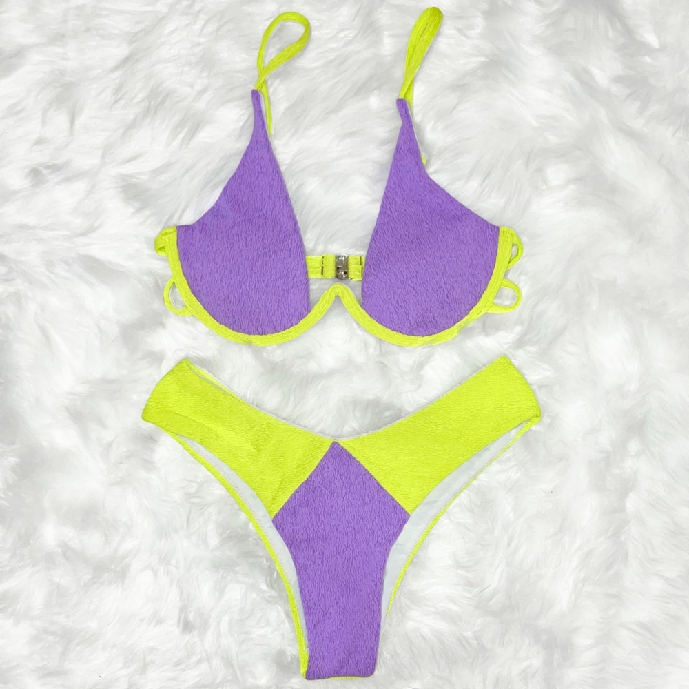 two tone underwire bikini !!